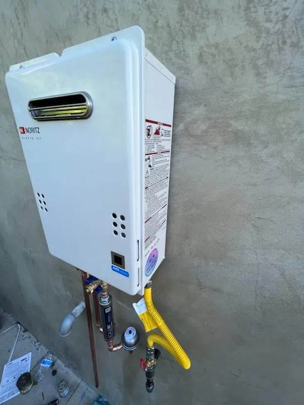 Tankless water heater installation for Blandburg homes